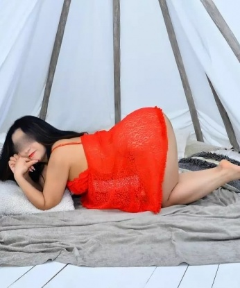 Опыт в мире наслаждений у меня богатый, а желание удовлетворить тебя - безграничное. Я готова исполнить твои самые сокровенные фантазии и подарить тебе часы незабываемого блаженства. Мои услуги включают все, чего ты захочешь: оральный секс, классический секс, анальный секс, ролевые игры и многое другое. Я тебе покажу, что такое настоящий московский стиль и страсть! У меня есть много фото и отзывов, которые я с удовольствием покажу тебе. Живу в Москве, так что нашу встречу можно организовать в удобном для нас обоих месте. Ты можешь быть уверен, что со мной ты получишь истинное наслаждение и расслабление. Жду тебя, чтобы создать для тебя незабываемые моменты! 💋 2085, 32 года